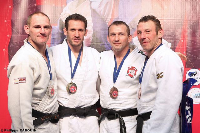 PODIUM COUCHY RABOUIN